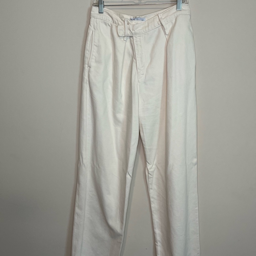 Zara Asymmetrical High Waisted Jeans Size 8 - Picture 6 of 16